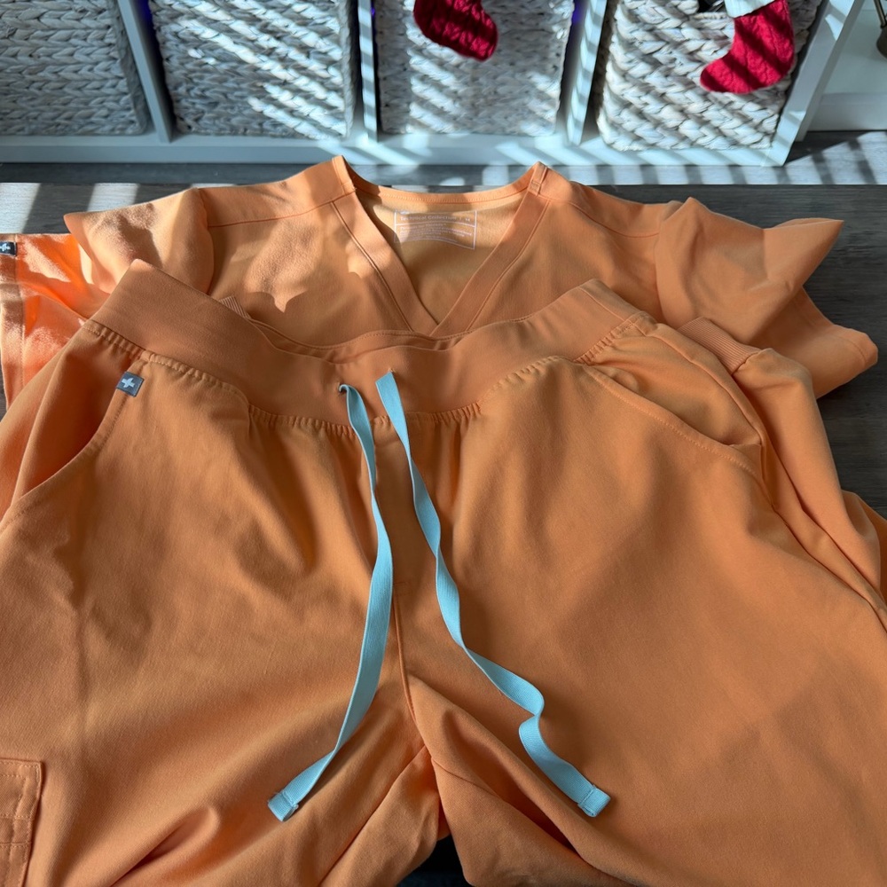 Figs Women's Scrub Set in Orange with Blue Accents